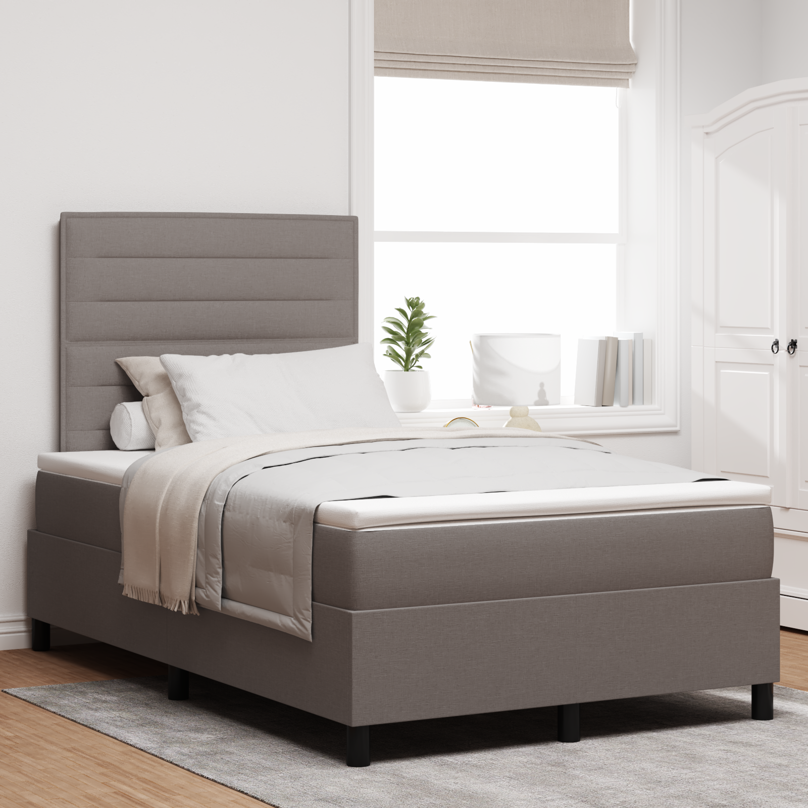 Boxspringbett mit Matratze in Taupe – Kleines Doppelbett aus Stoff