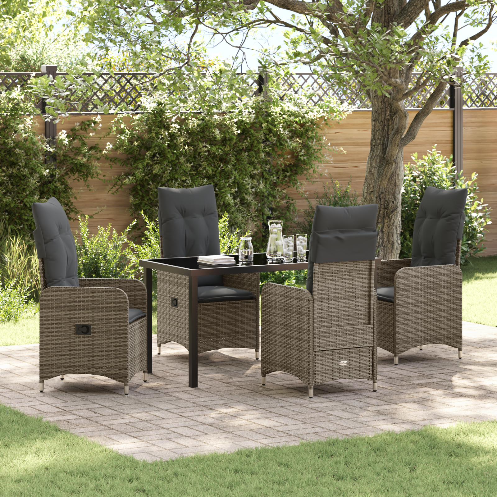Thumbnail - vidaXL 5-teilige Garten-Essgruppe mit Kissen in Grau aus Poly Rattan.