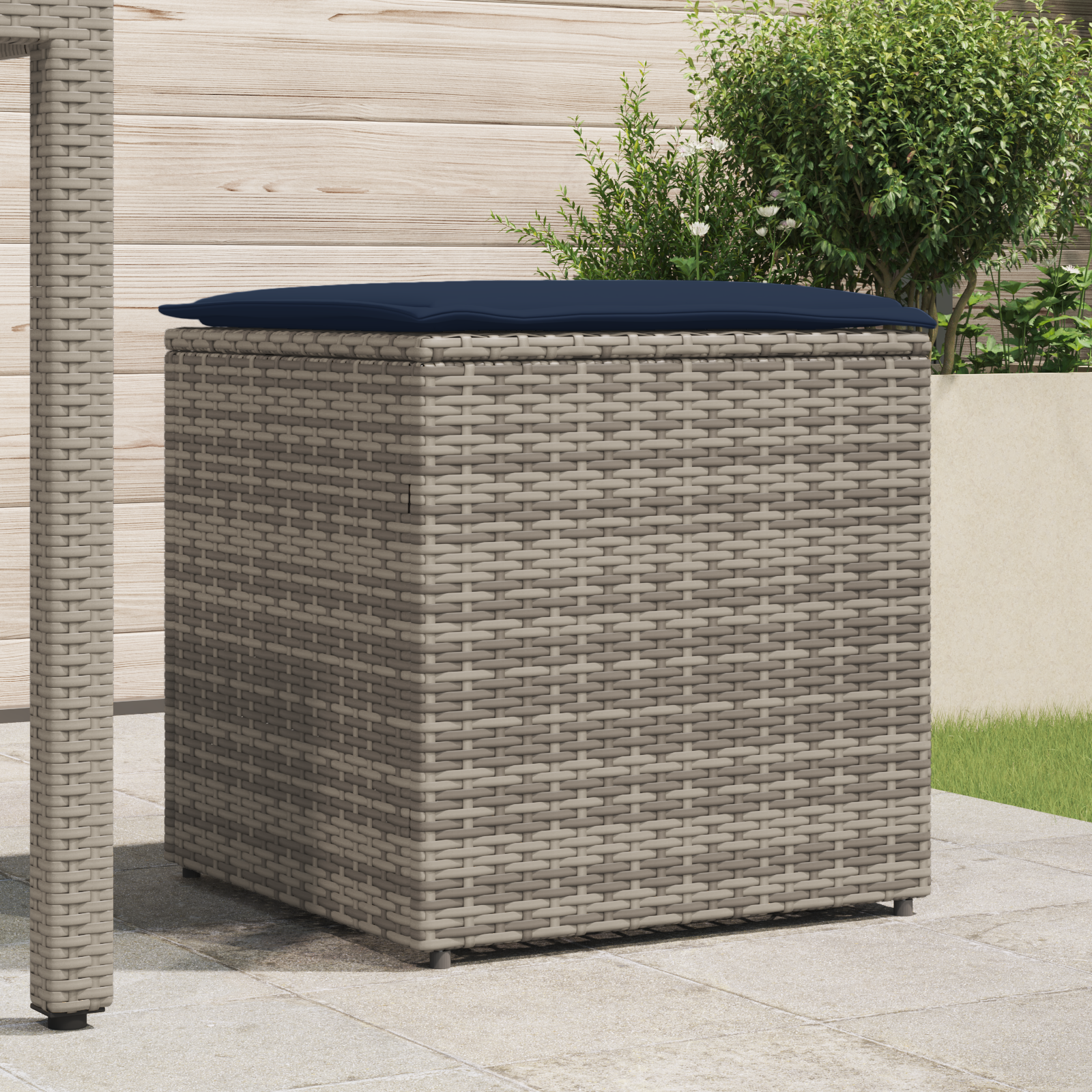 Aufbewahrungsbox Grau und Marineblau Rattan und Polsterstoff Mittel - gartenmoebel-boxen - Your Garden Eden