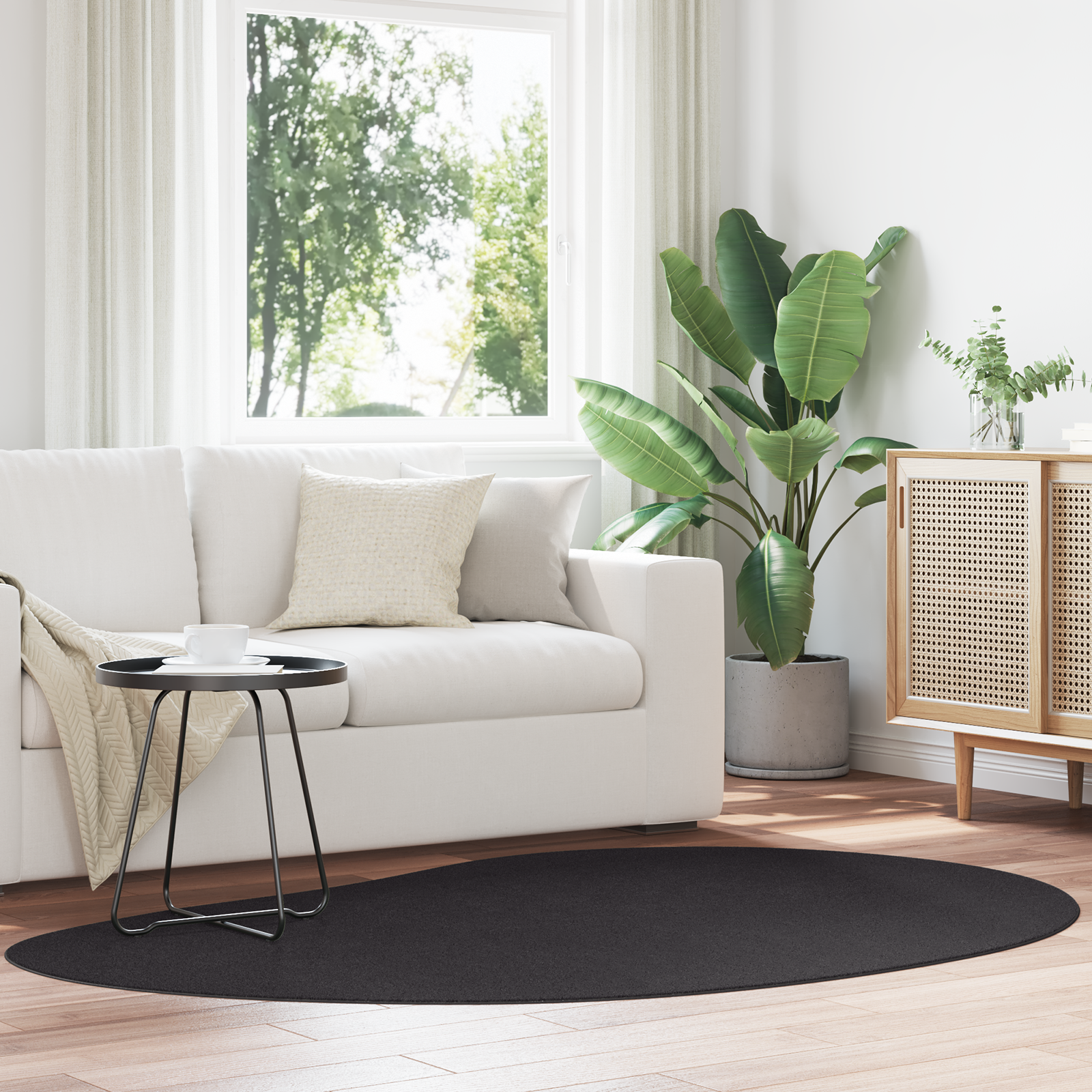 Area Rug Black 140x200 cm Polyester Non-Slip